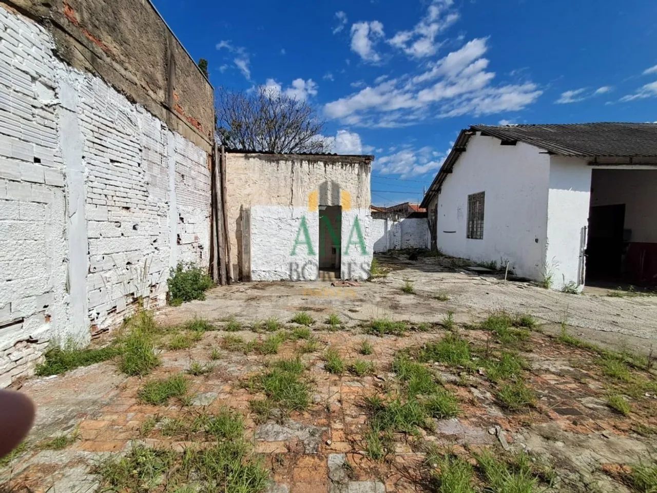 Barracão Comercial com Casa nos Fundos - Foto 4