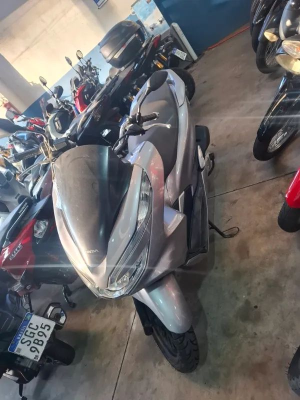 Honda PCX 150 150 cc  - Foto 2