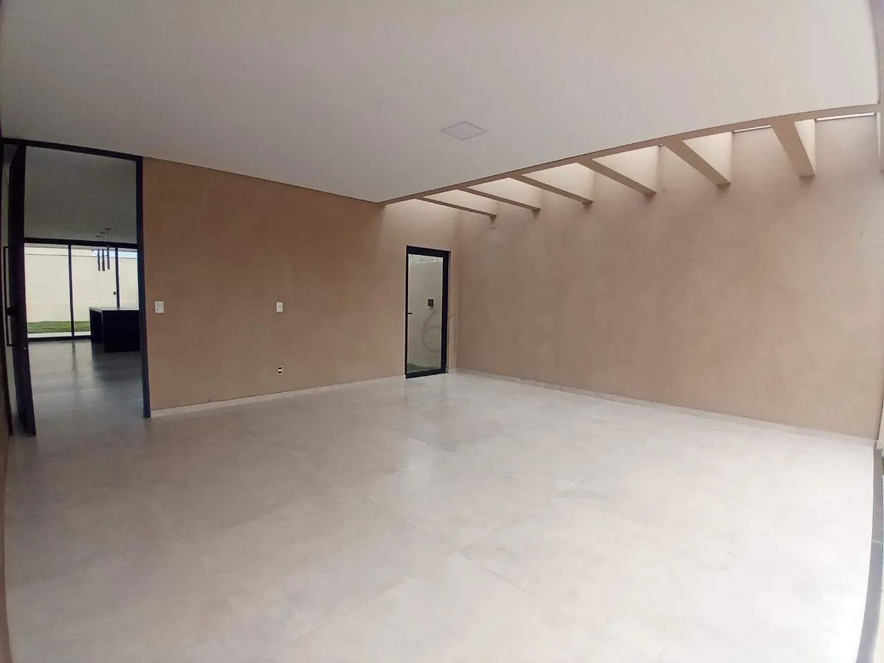 Casa Térrea no Condomínio Damha 2 - Foto 4