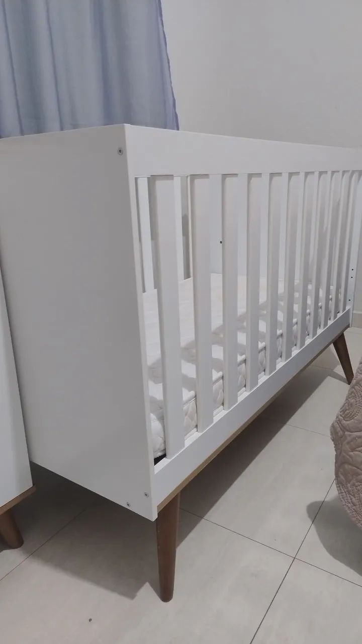 BERÇO + CÔMODA INFANTIL-ESTADO IMPECÁVEL - Foto 4