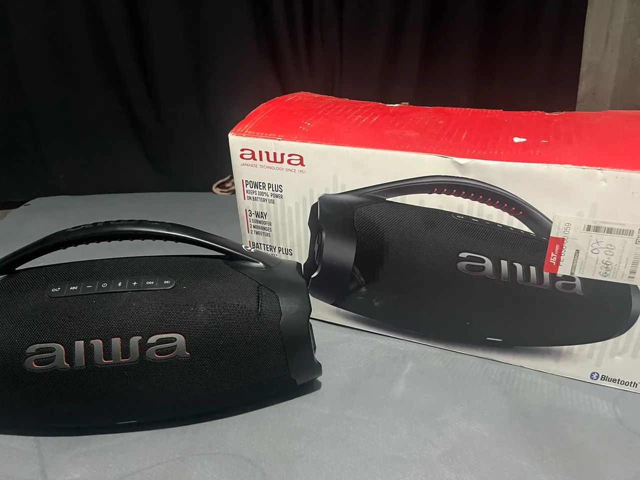 Caixa de som aiwa