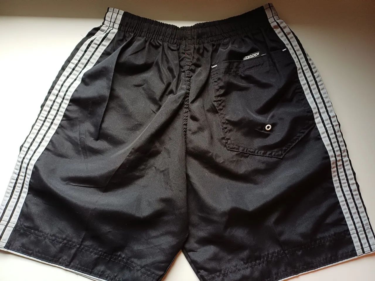 Shorts masculino tamanho  P - Foto 2