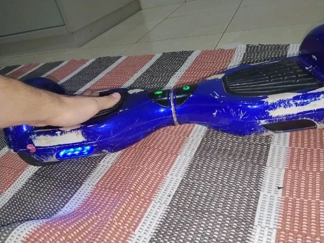 Hoverboard azul usado com carregador original - Foto 5