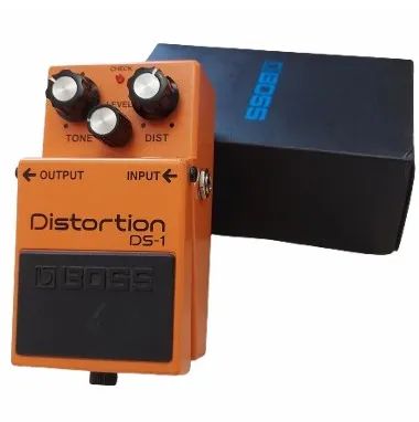 Boss DS-1 Distortion Original Com Caixa - Instrumentos musicais