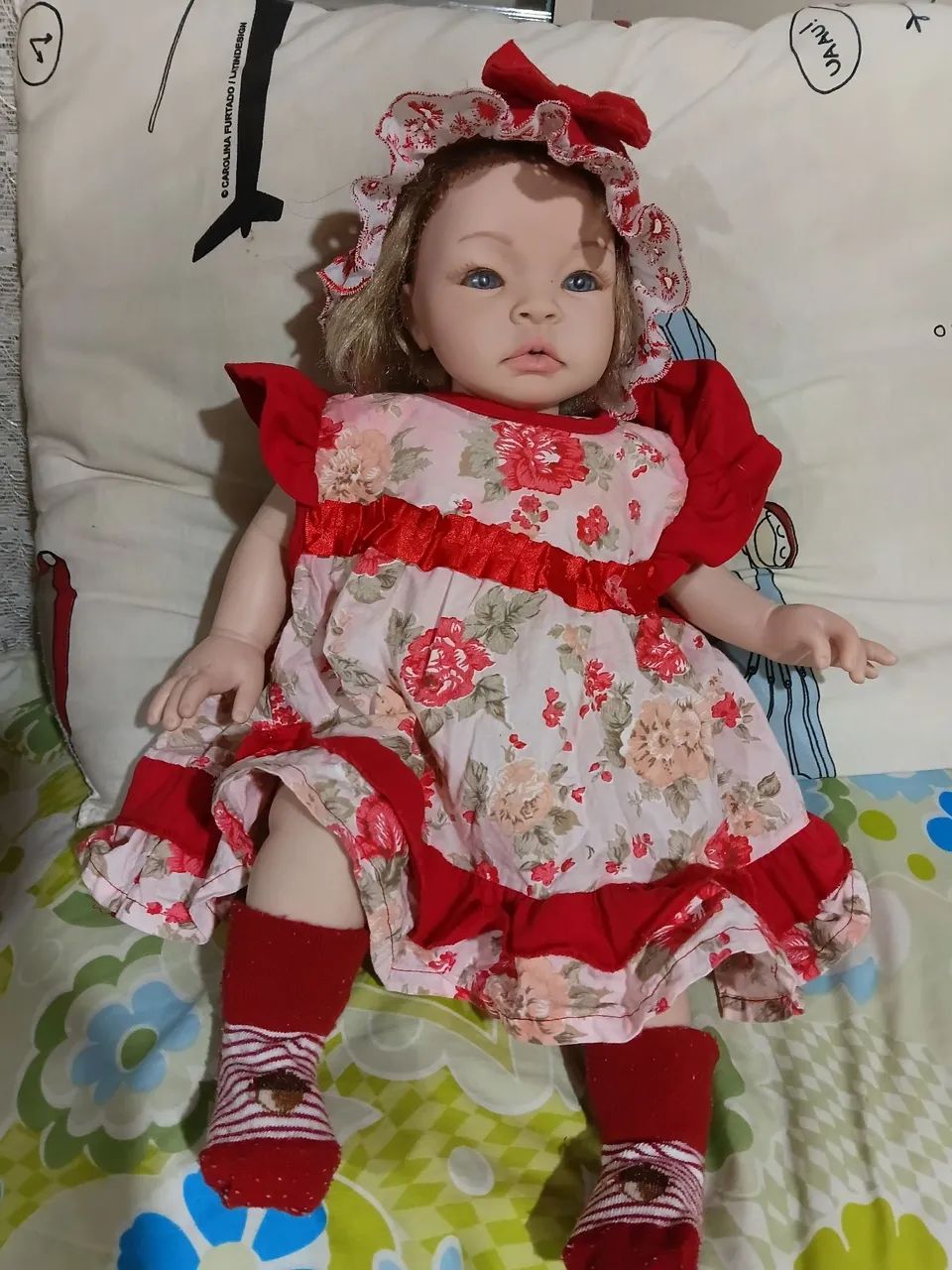 Boneca realista corpo de pano. - Foto 2