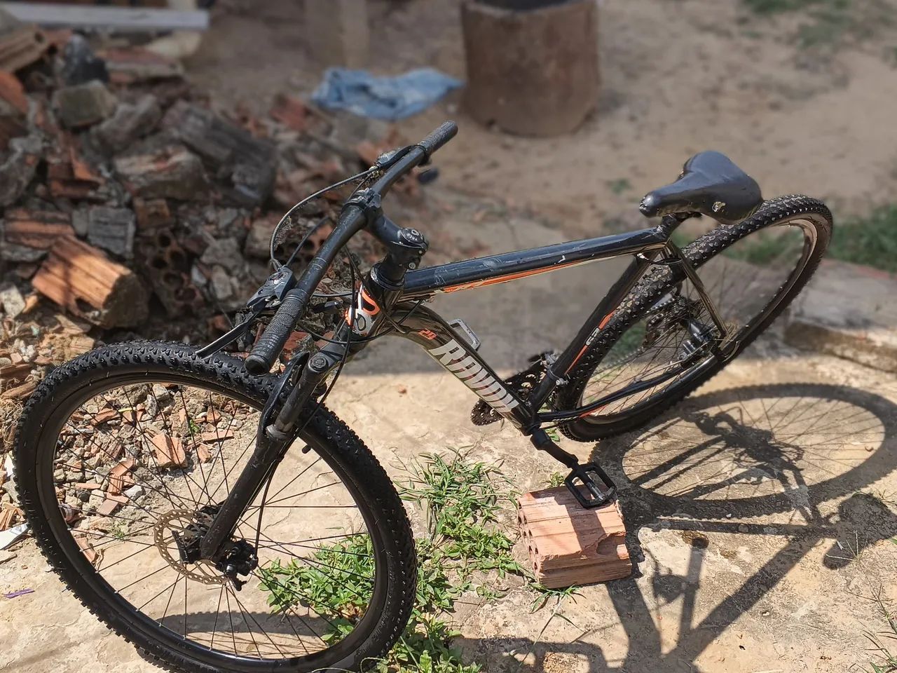 BICICLETA ARO 29 A VENDA - Foto 3