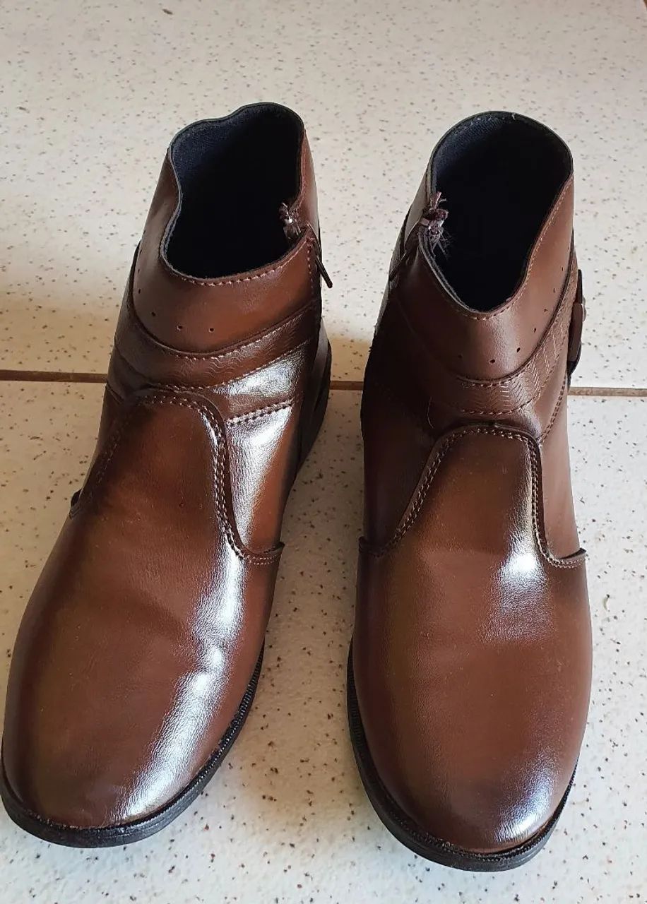 Botas Cano Curto - Foto 2