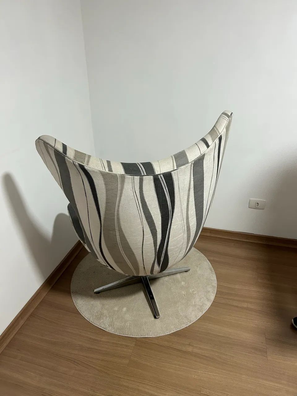 Cadeira Poltrona  - Foto 2