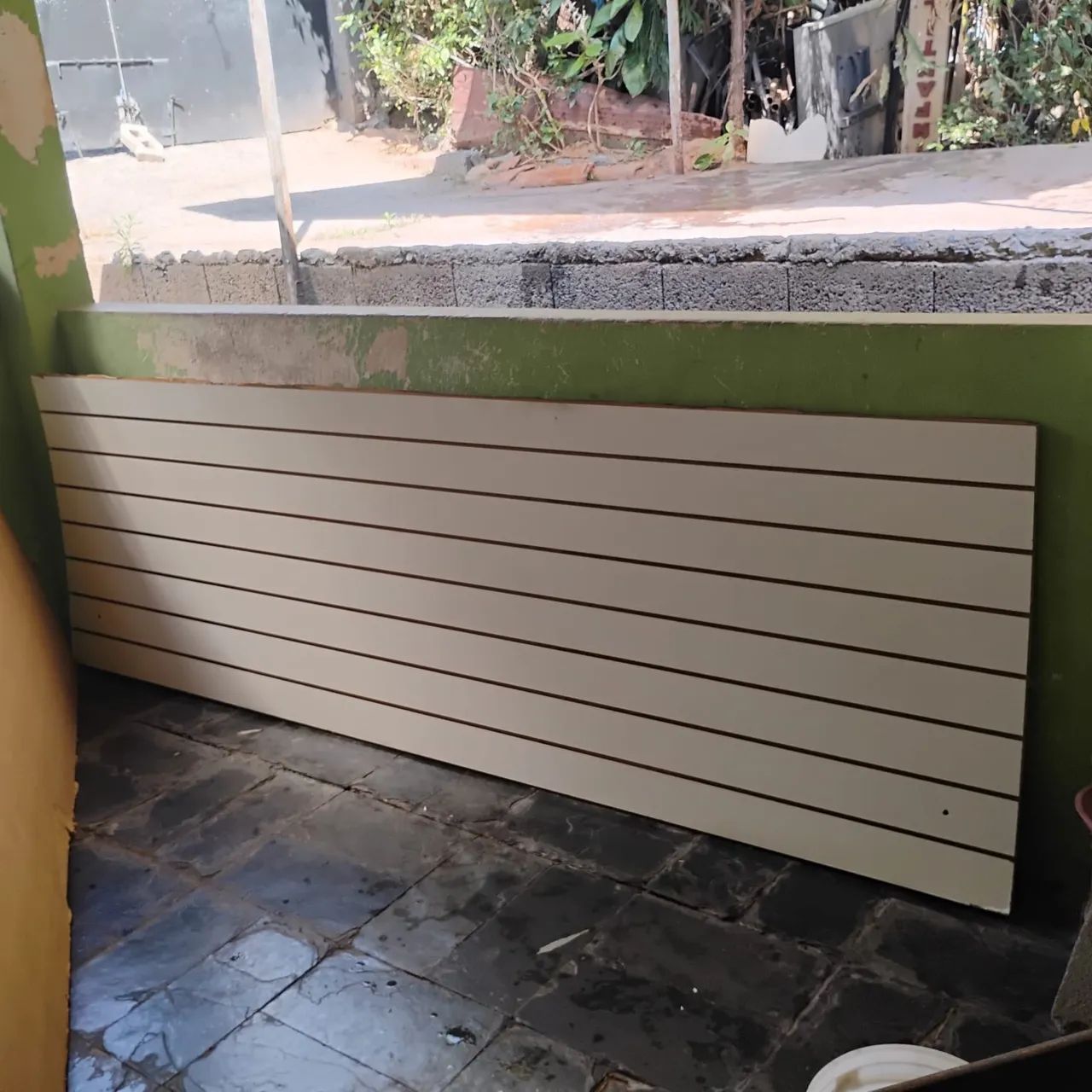 Painel Canaletado e Prateleiras para Loja / Closet - Foto 5