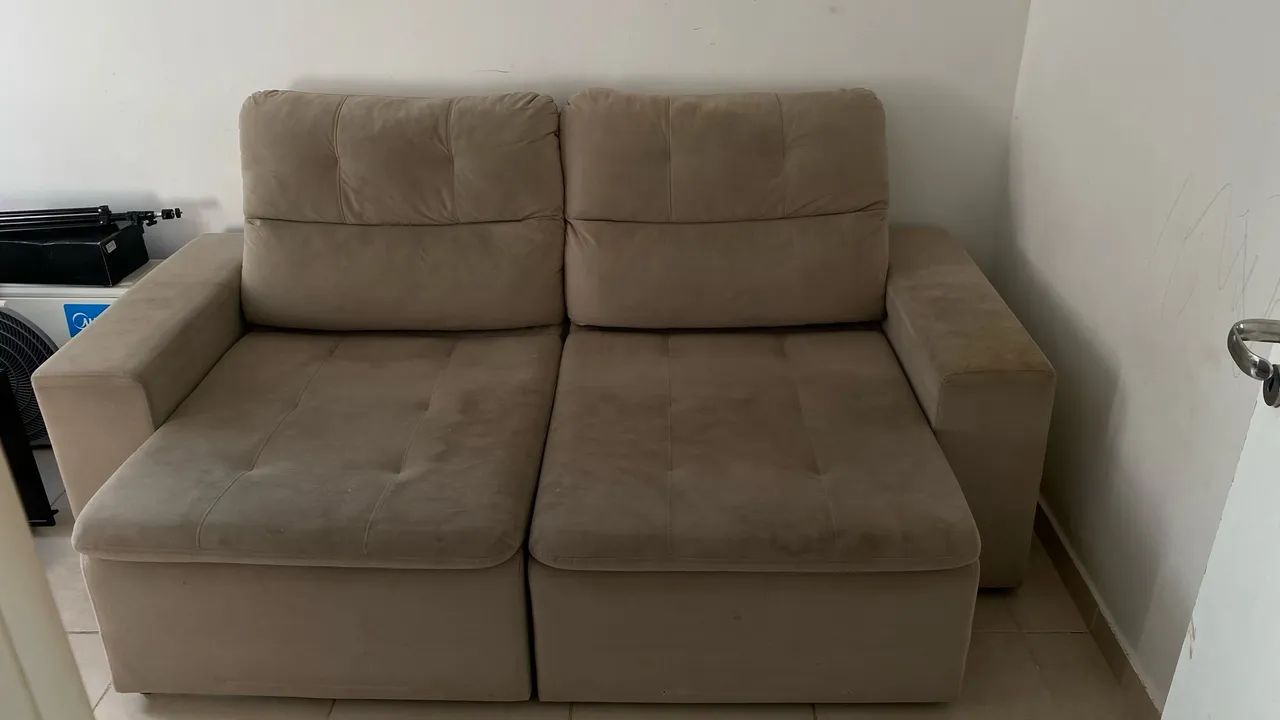 Sofá retrátil