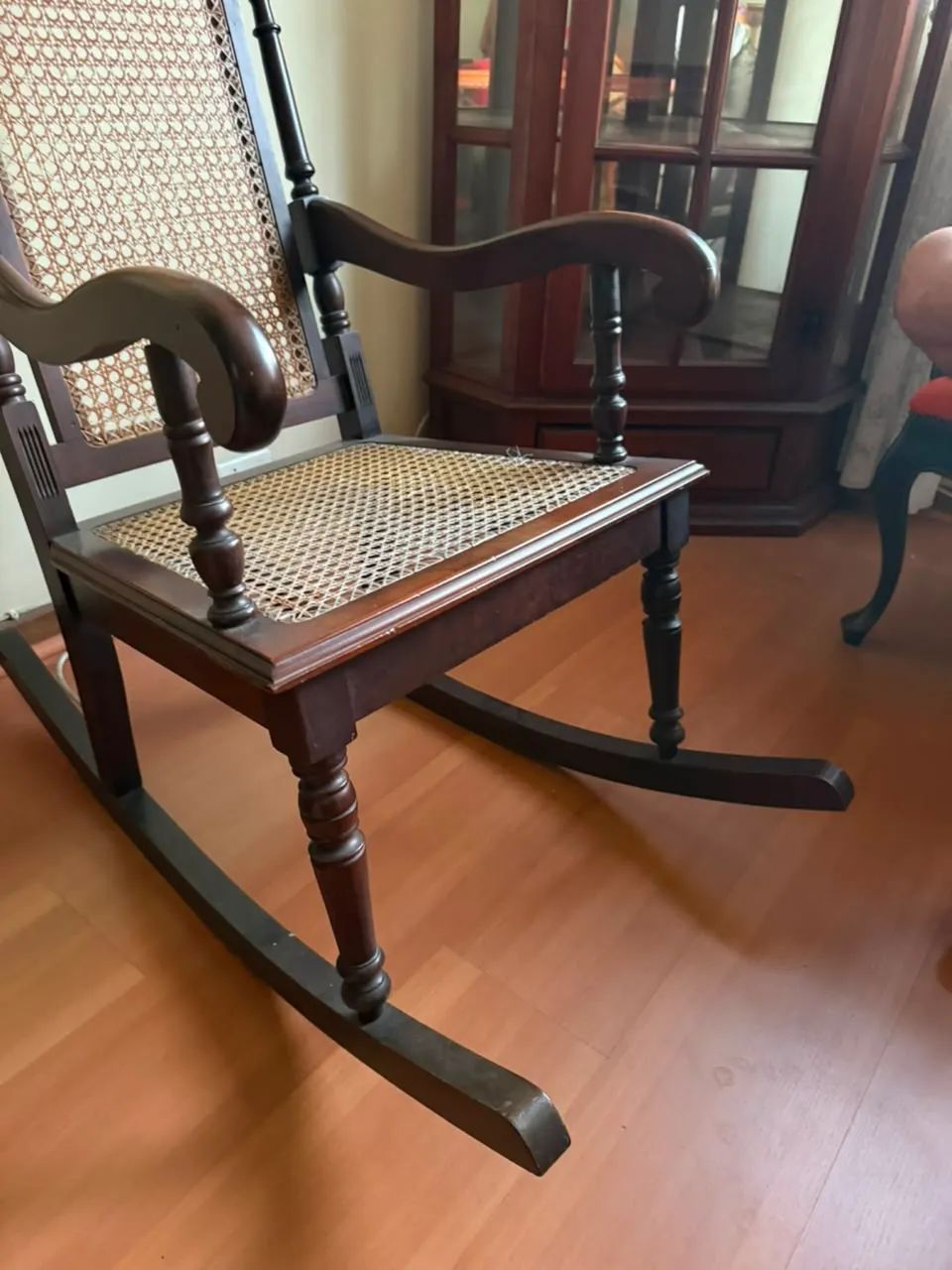 CADEIRA DE BALANÇO  - Foto 4