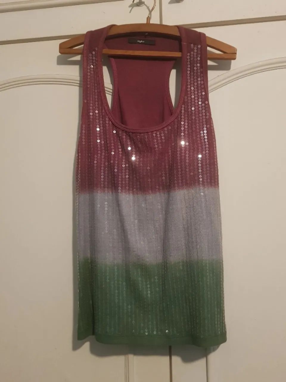 Blusa Enjoy Paetês 