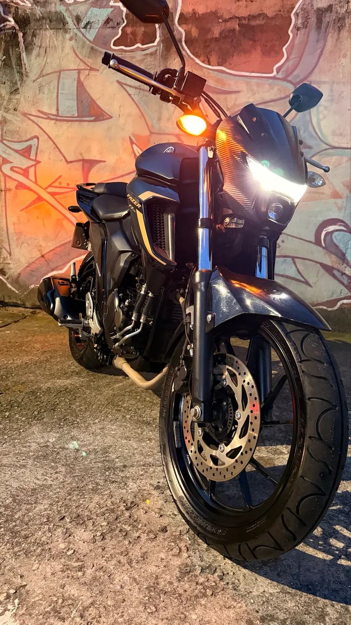Yamara FZ25 ABS  - Foto 2