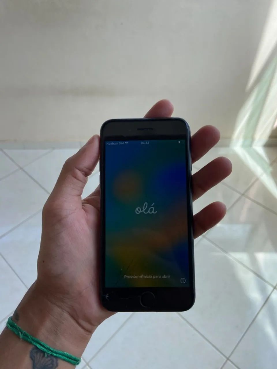 Iphone 8 / Usado 64g Preto - Foto 4