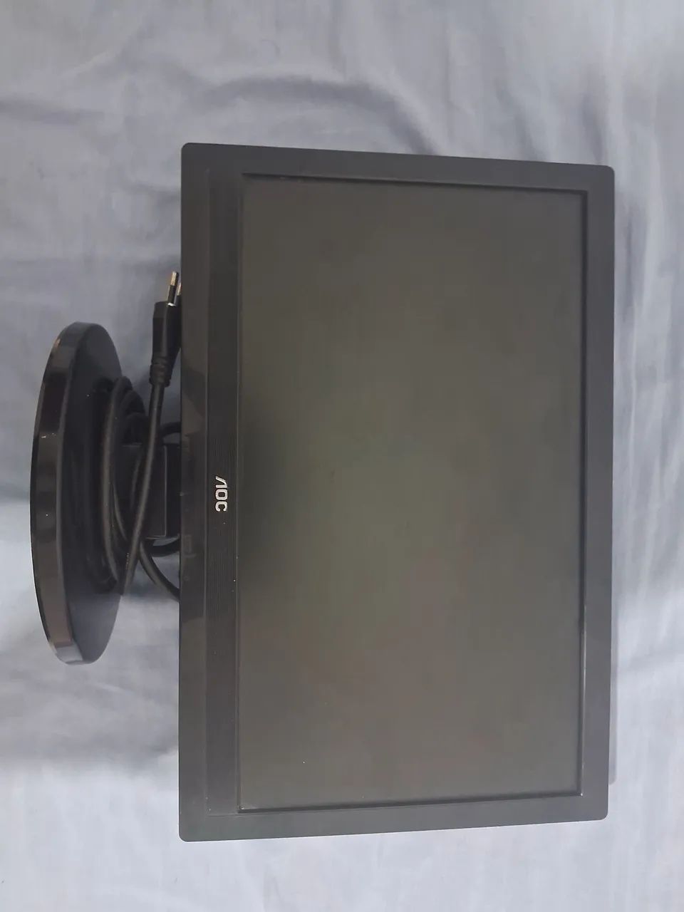Monitor AOC com entrada VGA (D-Sub). - Foto 2