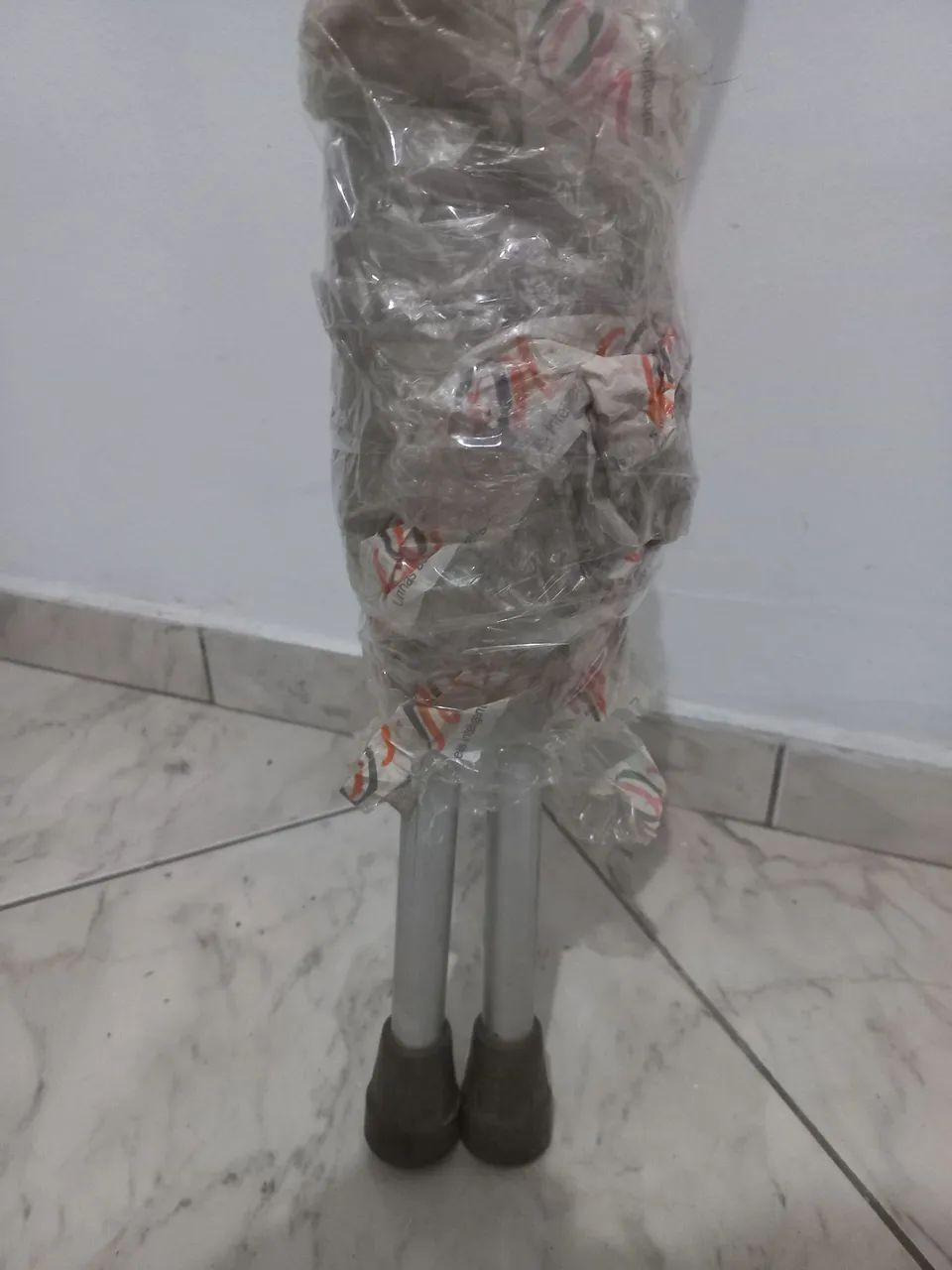 Muletas único dono e sem avaria - Foto 5