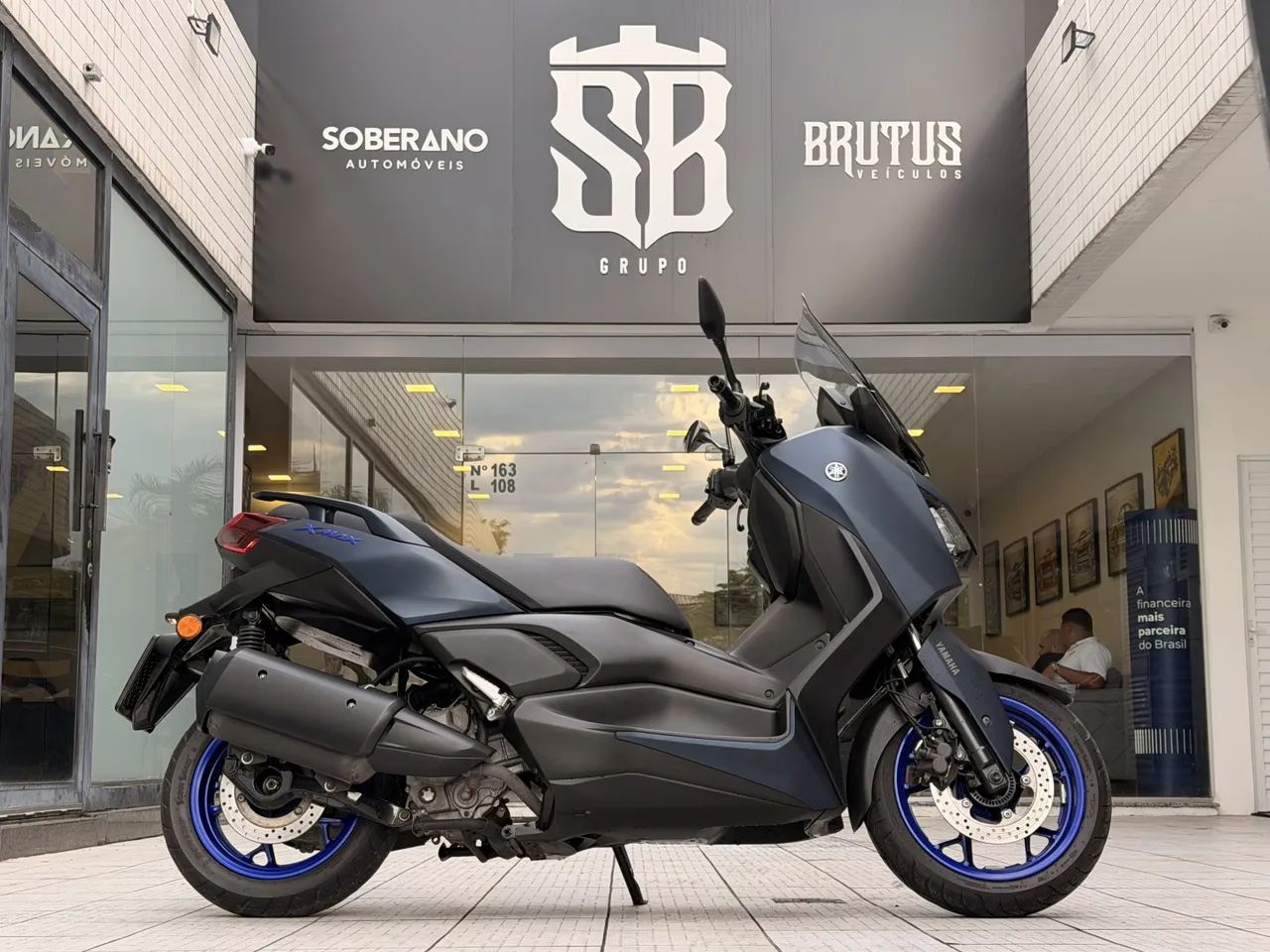 Yamaha Xmax 250 abs 2025