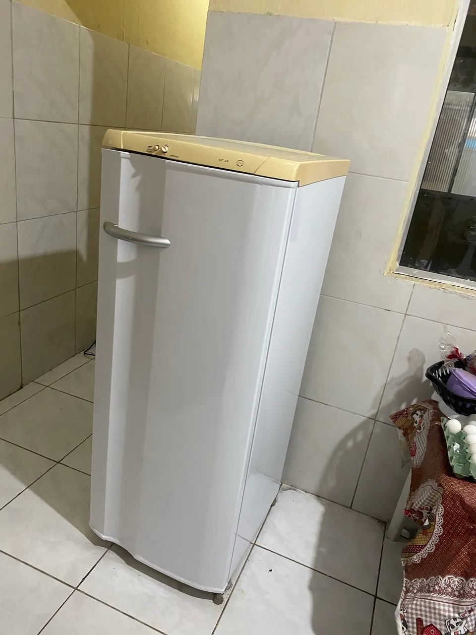 Eu envelopamento de geladeira 