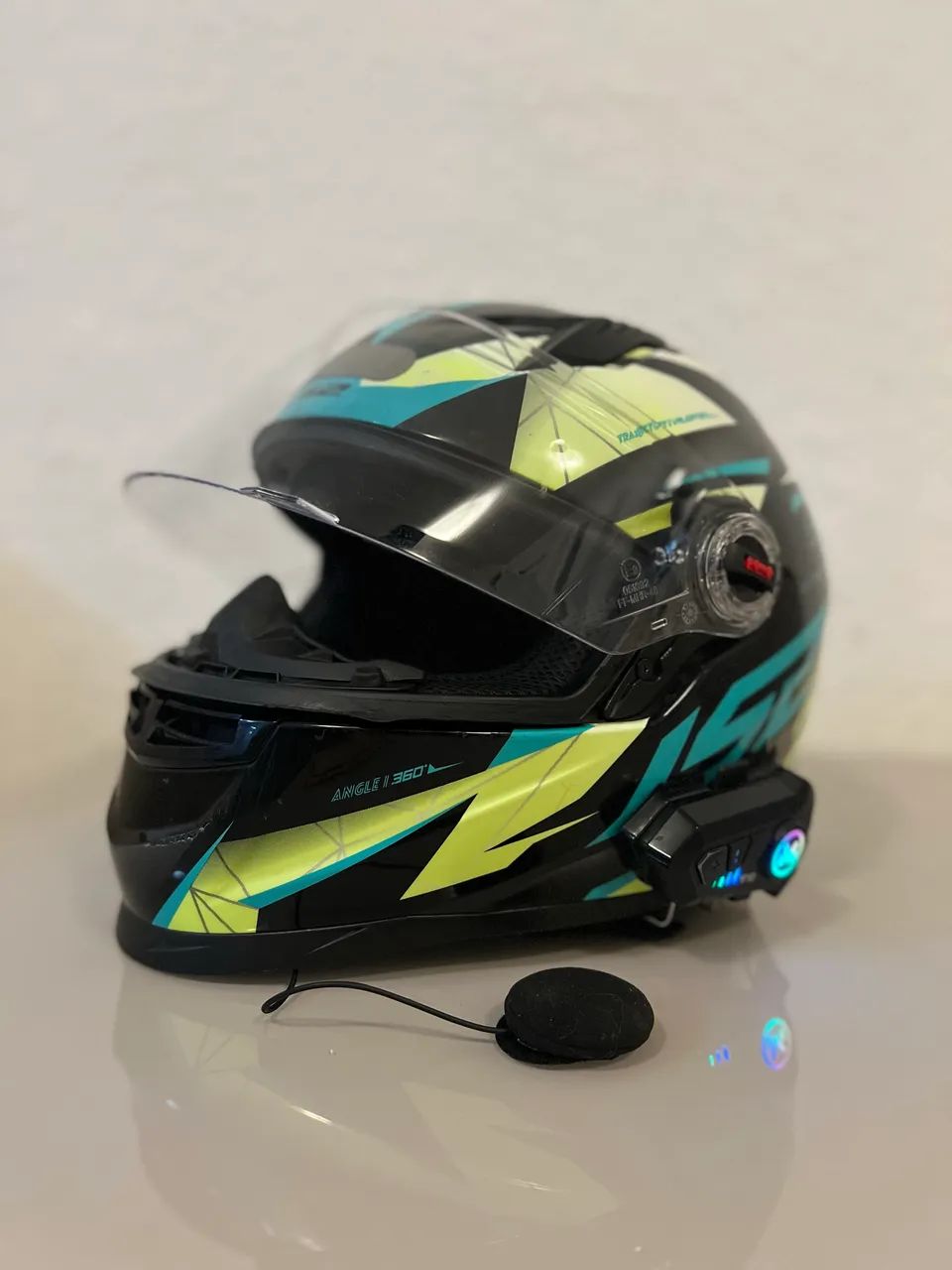 capacete ls2,Muito conservado ! 