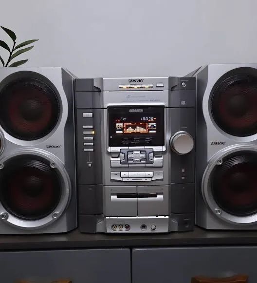 Som Sony MHC RG90 com defeito
