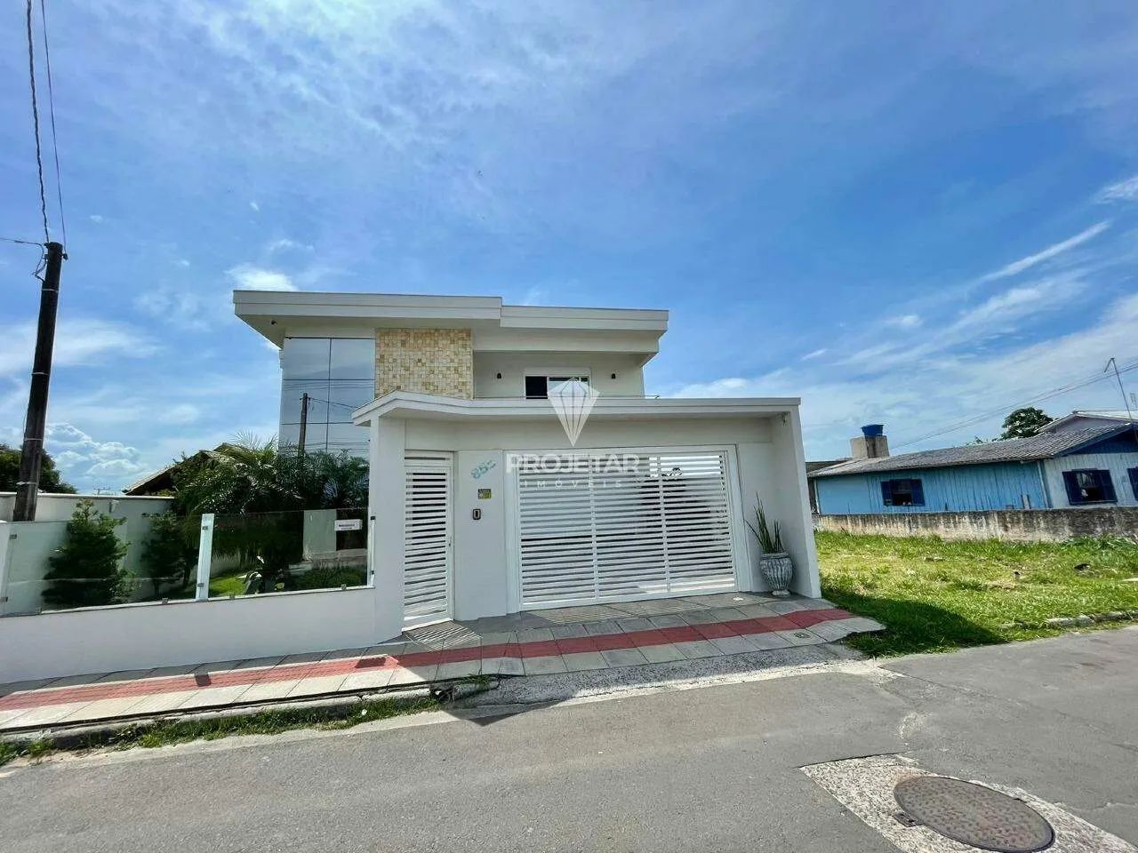 Casa à venda em Sombrio no bairro Centro - Foto 2