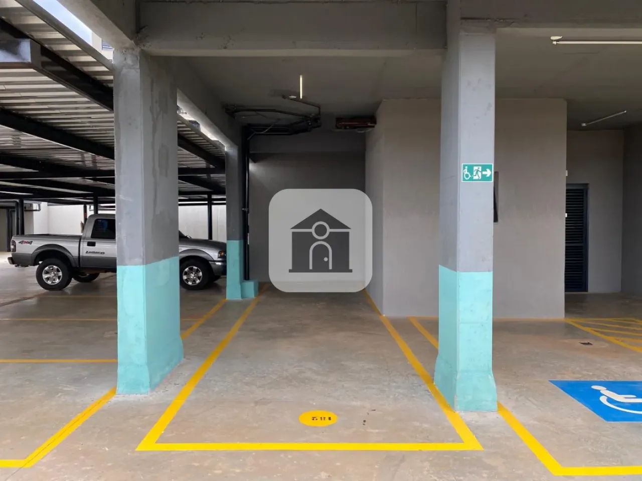 Apartamento Padrão em Uberlândia - Foto 2