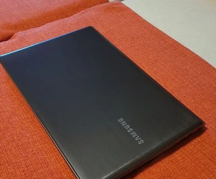 Notebook Samsung Carcaça
