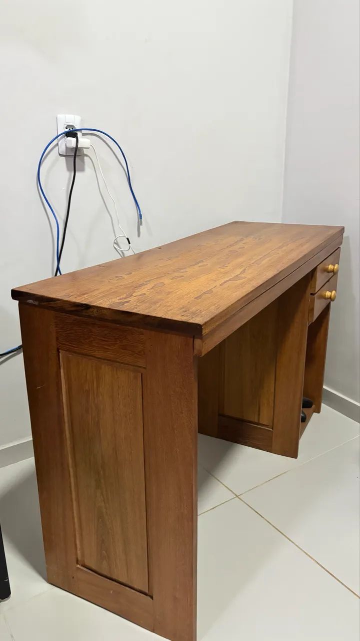 Vendo mesa de computador de madeira  - Foto 2