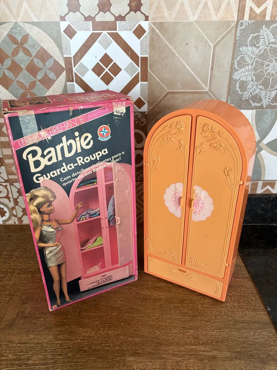 Guarda roupa - Barbie - Foto 3