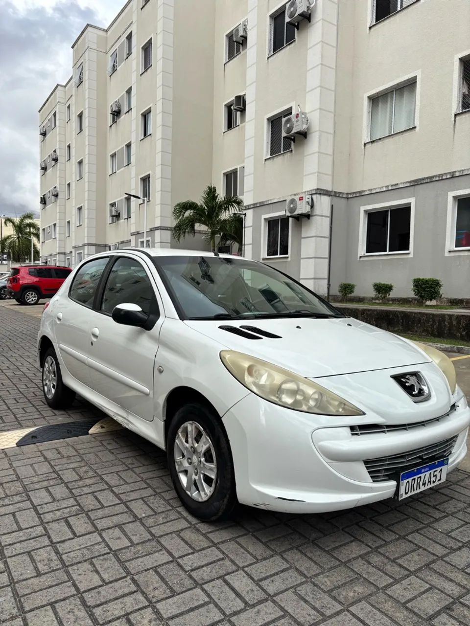 Peugeot 207 207 XR 1.4 FLEX 8V 5P 2013