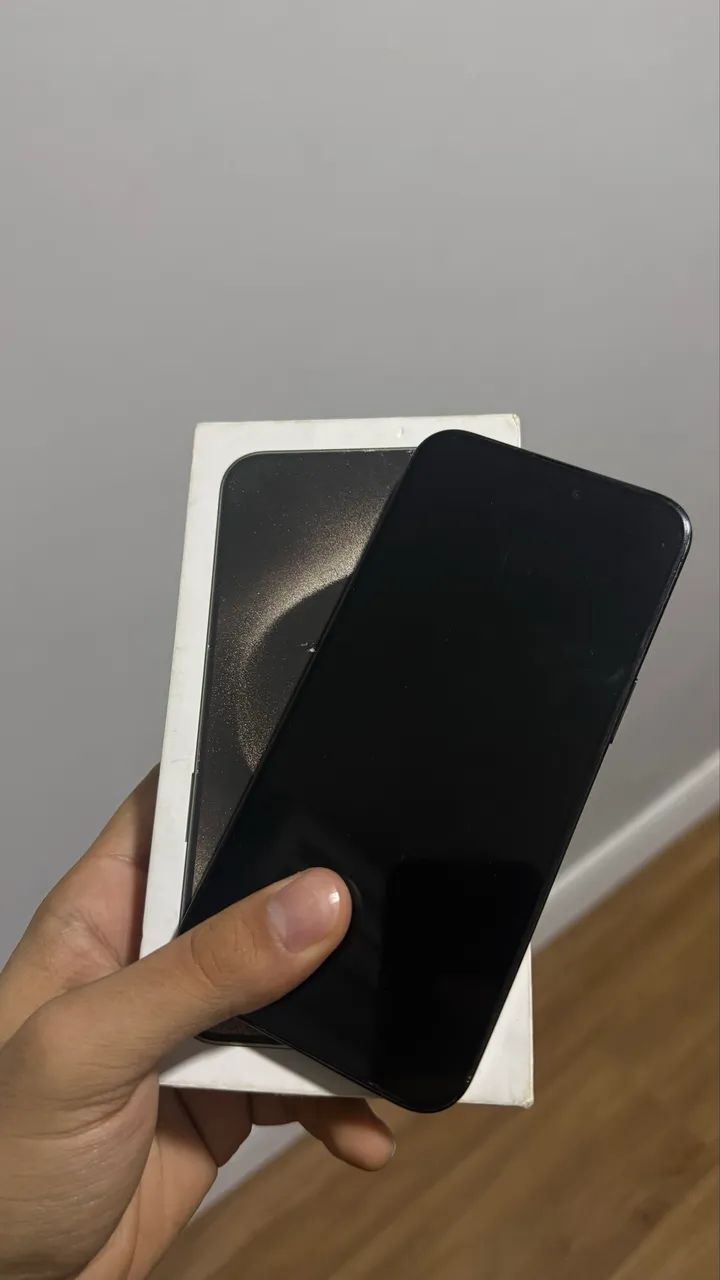 IPhone 15 pro Max 256gb com caixa - Foto 2