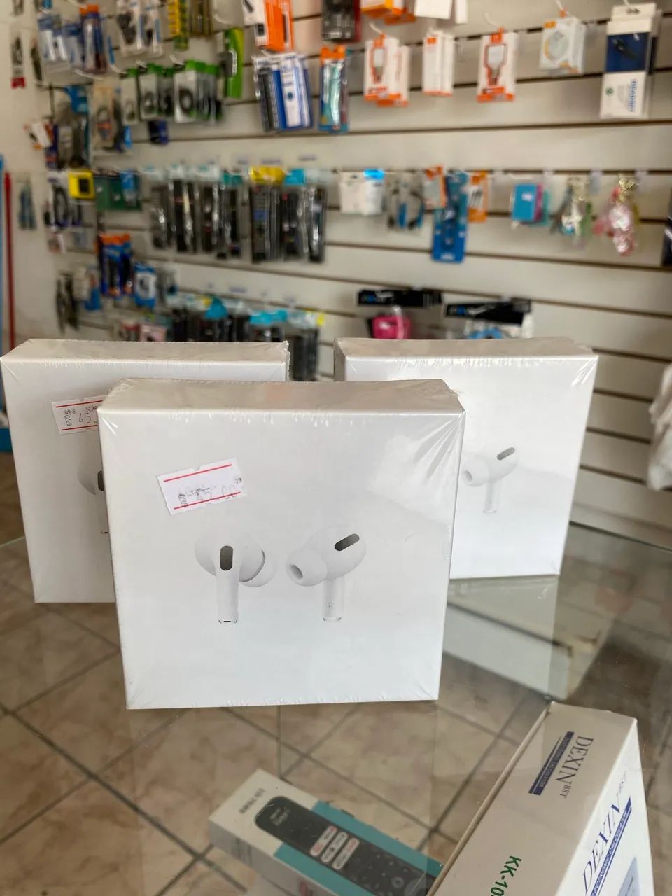 Headphones65724020737794125