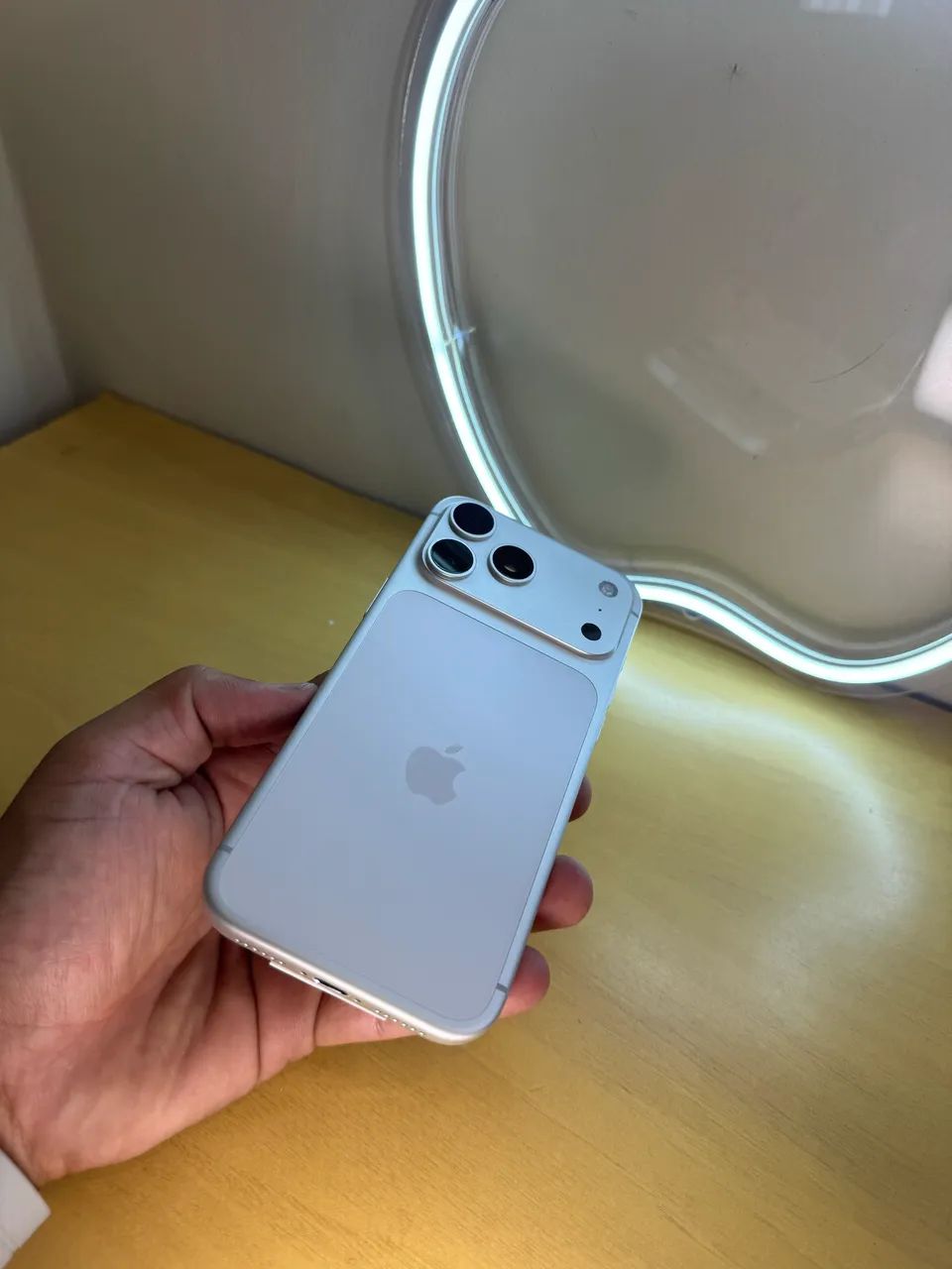 iPhone 17 Pro Max 512GB - Foto 2