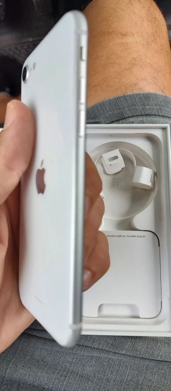 Vendo iPhone SE - Foto 2