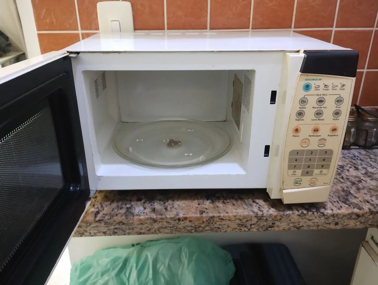 Microondas Electrolux 20L 127v - Foto 3