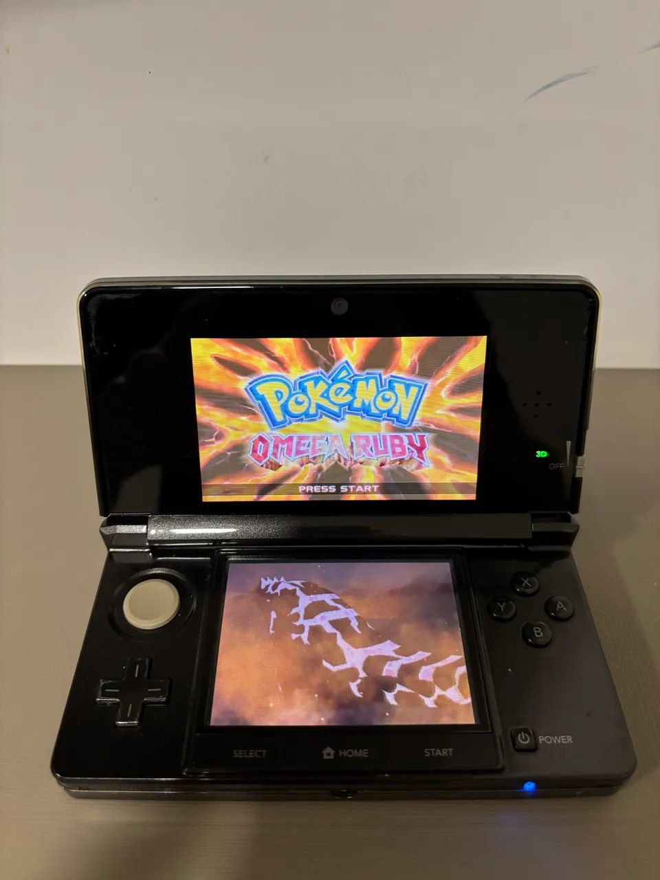 Nintendo 3DS + Case Nintendo  - Foto 2