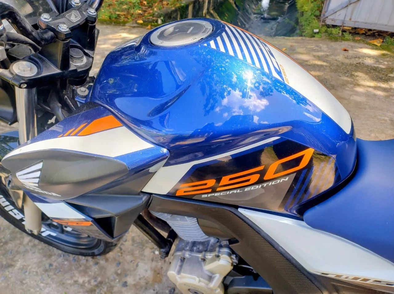 Honda CB 250 BLUE 2020 - Foto 4