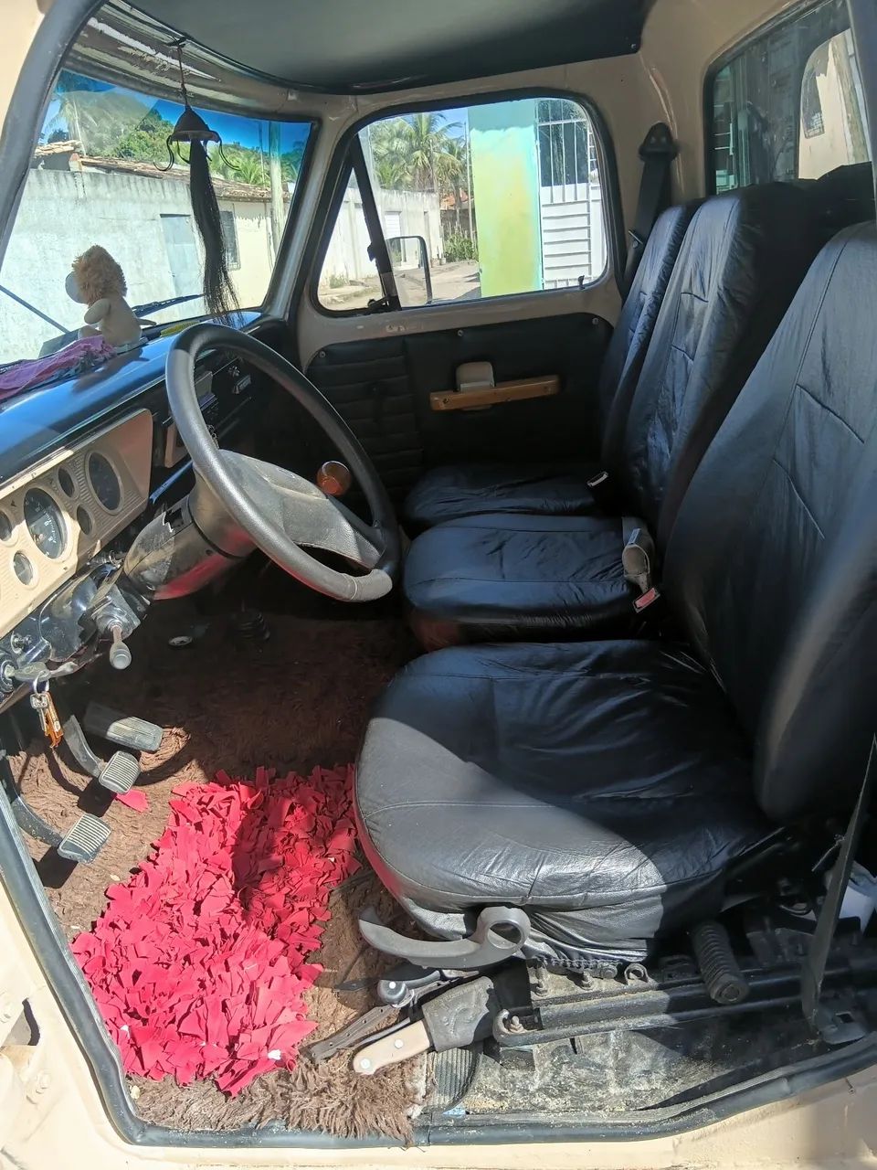 Ford F-1000 S. S. Diesel / S.s. Diesel Turbo 1982