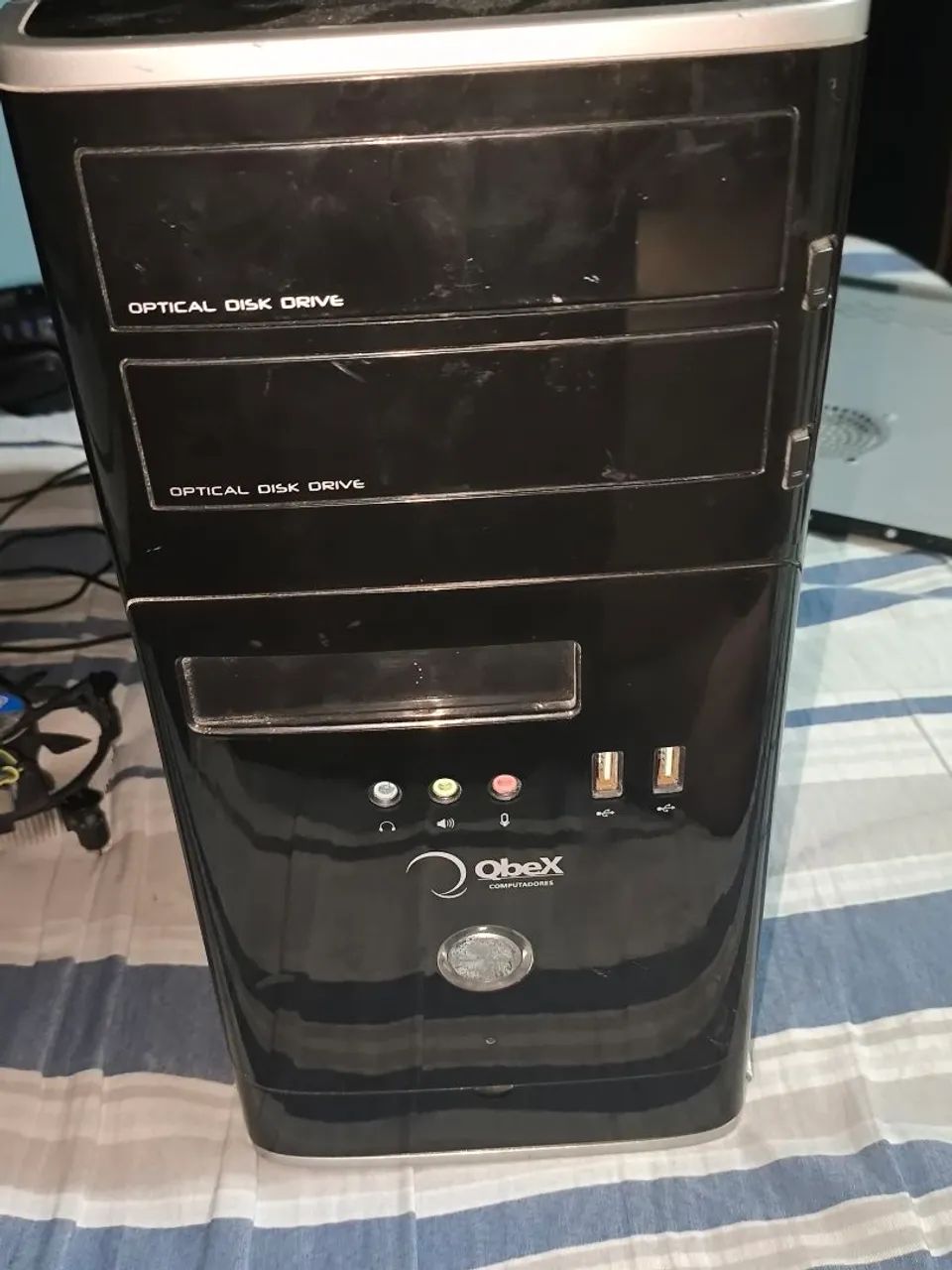 Cpu completa(computador) com placa mãe e procesador(olhe a descrição) - Foto 3