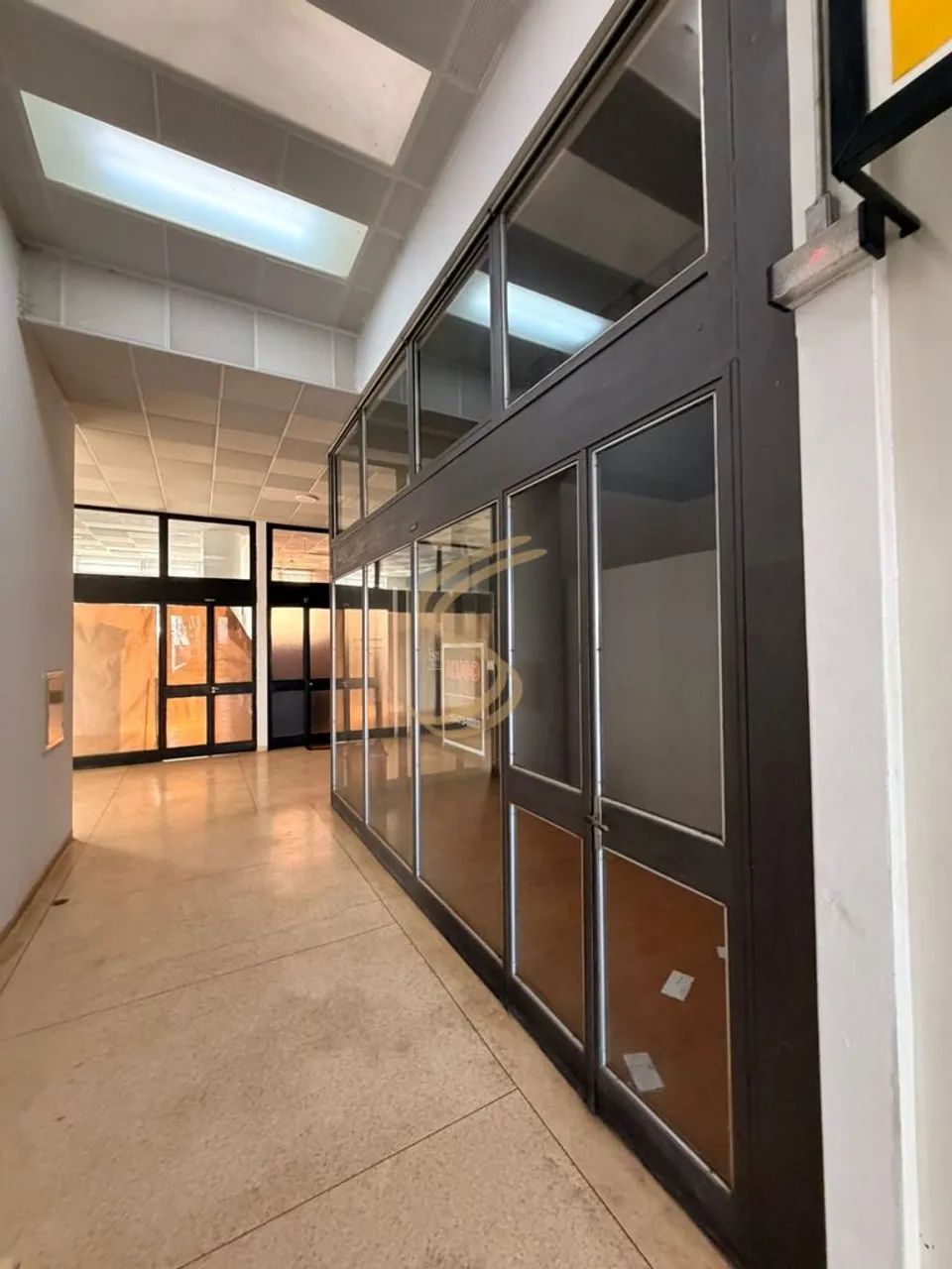 Sala Comercial Térrea para Locação no Edifício Stela Maris em Bragança Paulista - Foto 3