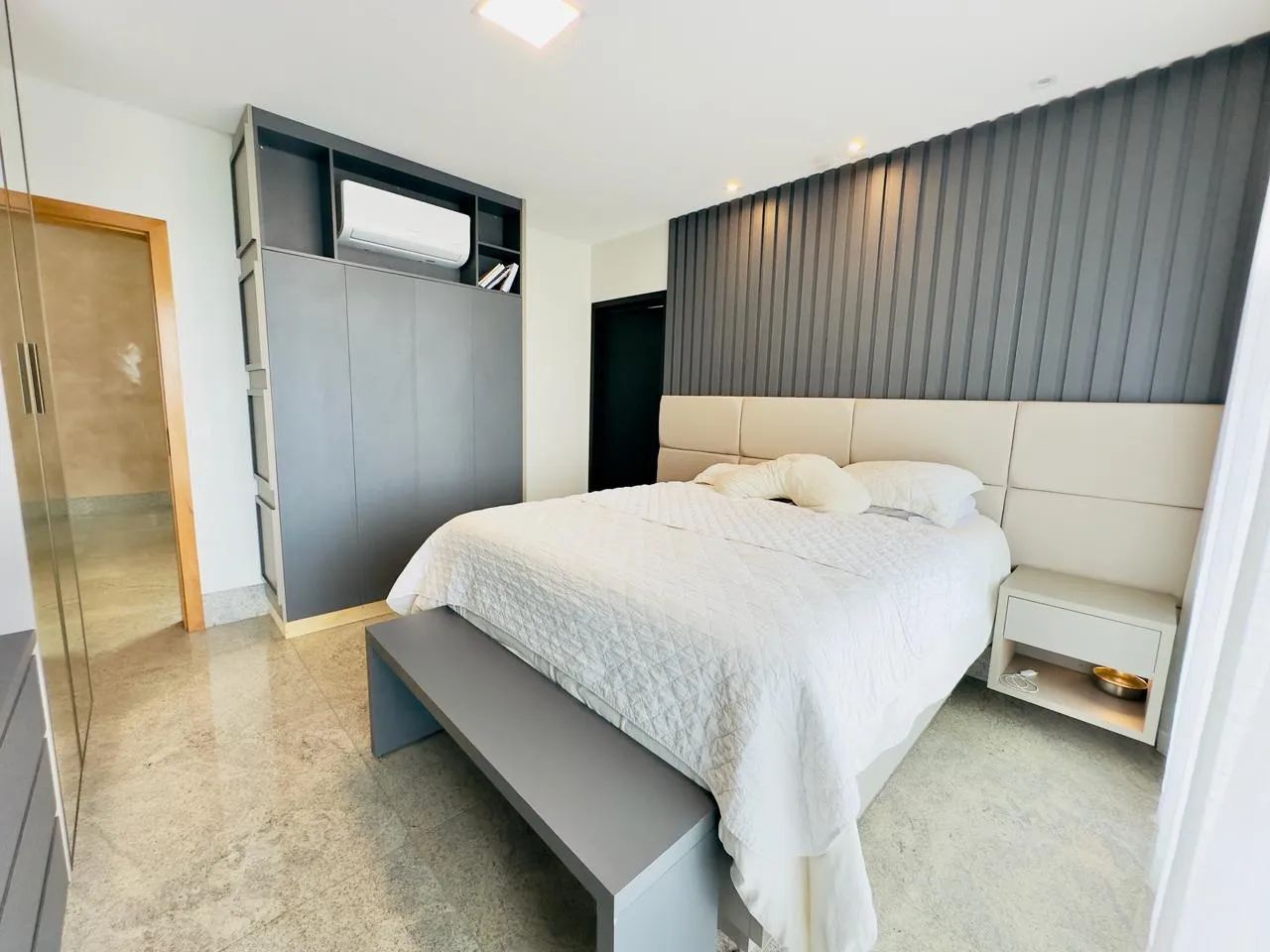 Sobrado Exclusivo, são 4 suítes, Área de lazer completa, Elevador, Geração de Energia, Vis - Foto 15