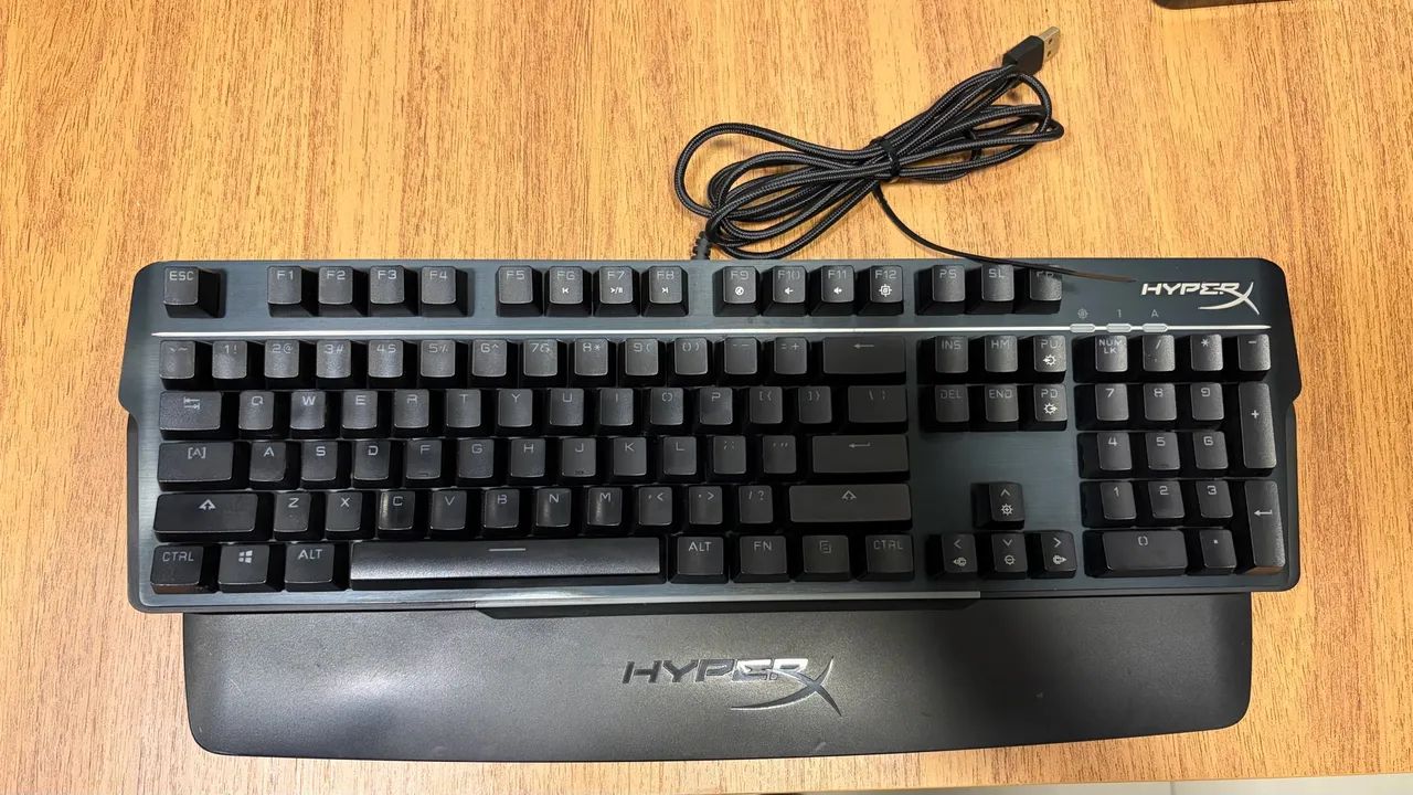 Teclado Mecânico Gamer HyperX Mars RGB - Foto 2