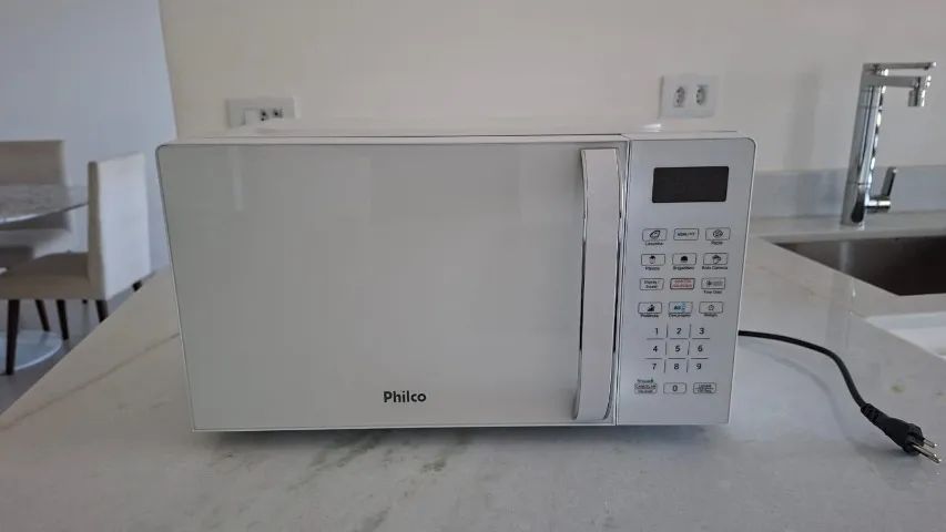 Micro-ondas Philco 20L Branco