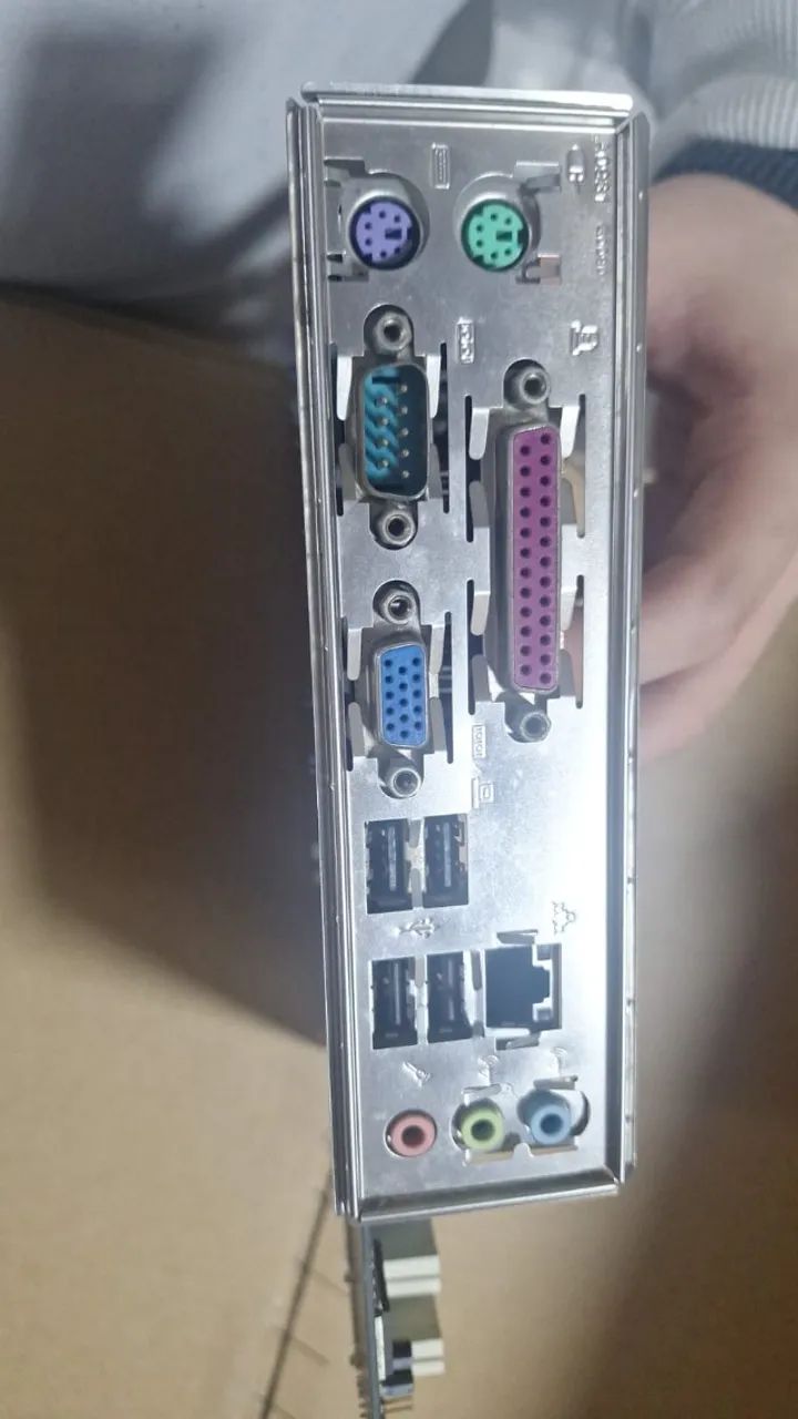 Kit placa-mãe G31 Core 2 Duo e 4 GB DDR2 - Foto 2