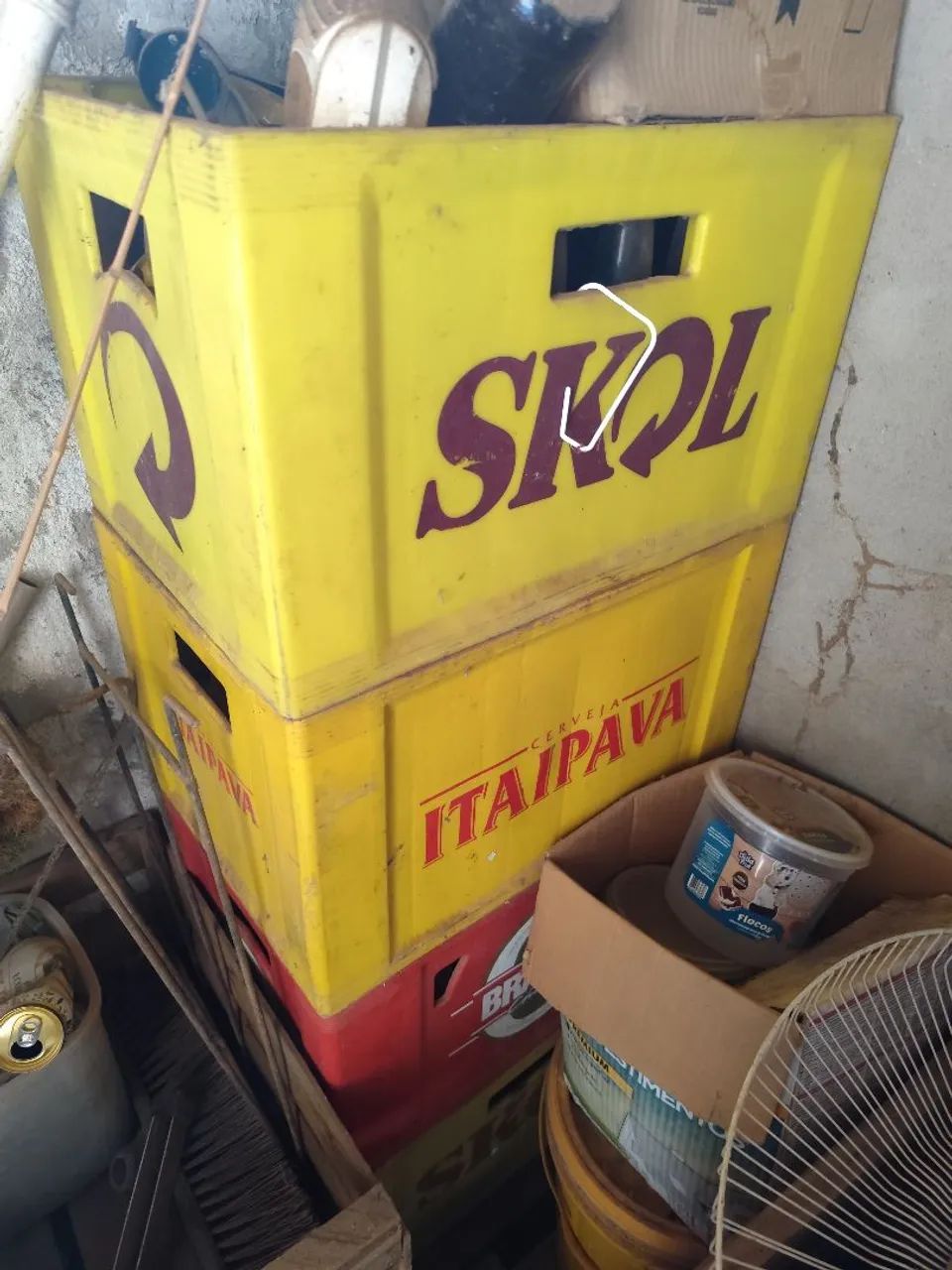Vendo caixa de cerveja  - Foto 2