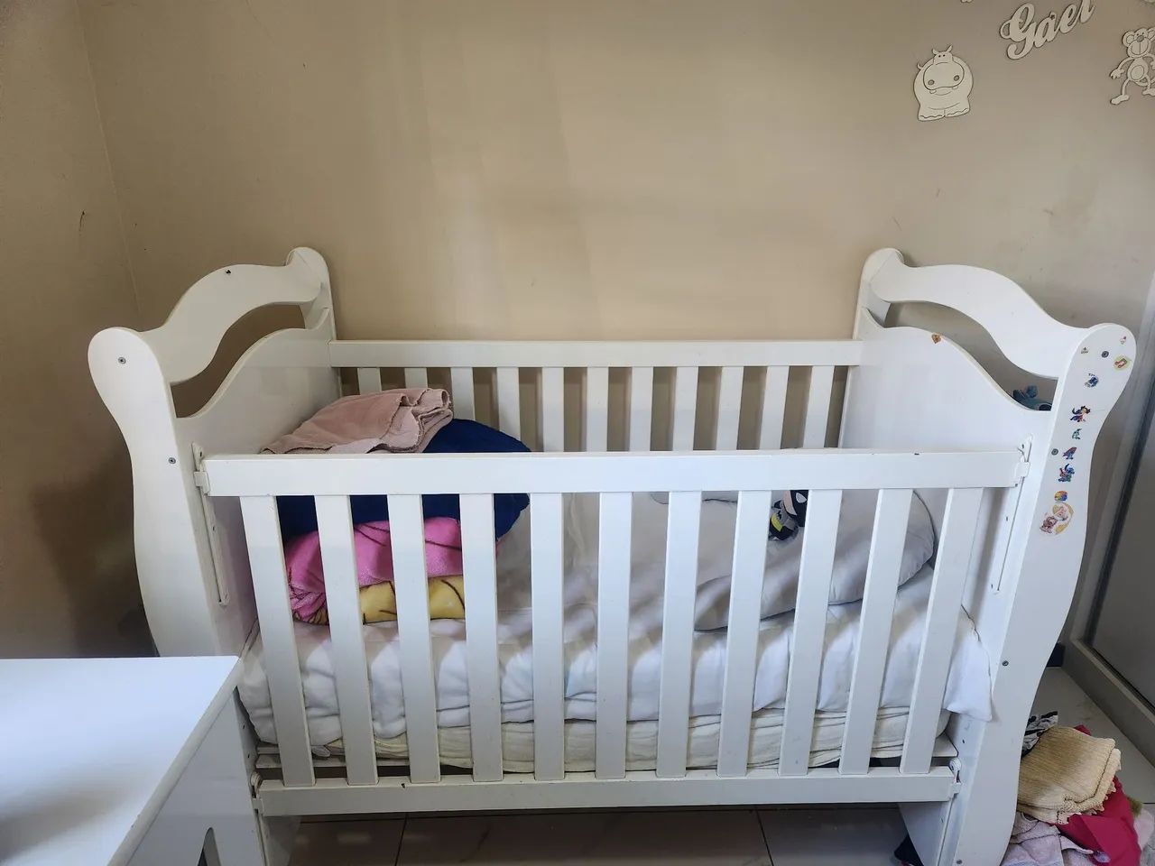 KIT QUARTO DE BEBÊ - BERÇO AMERICANO + CAMA BABÁ + CÔMODA
