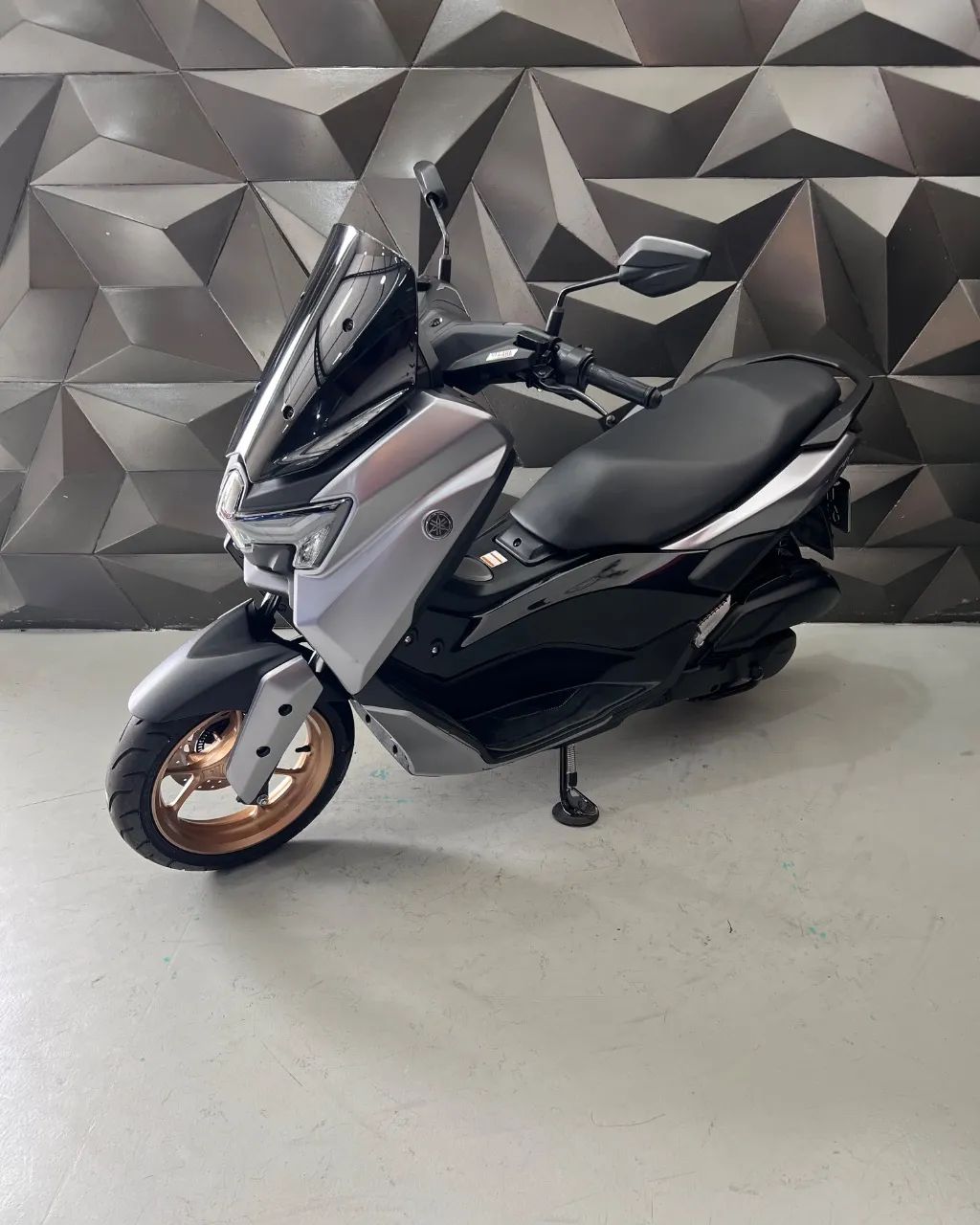 NMAX Connected 160 ABS - Foto 3