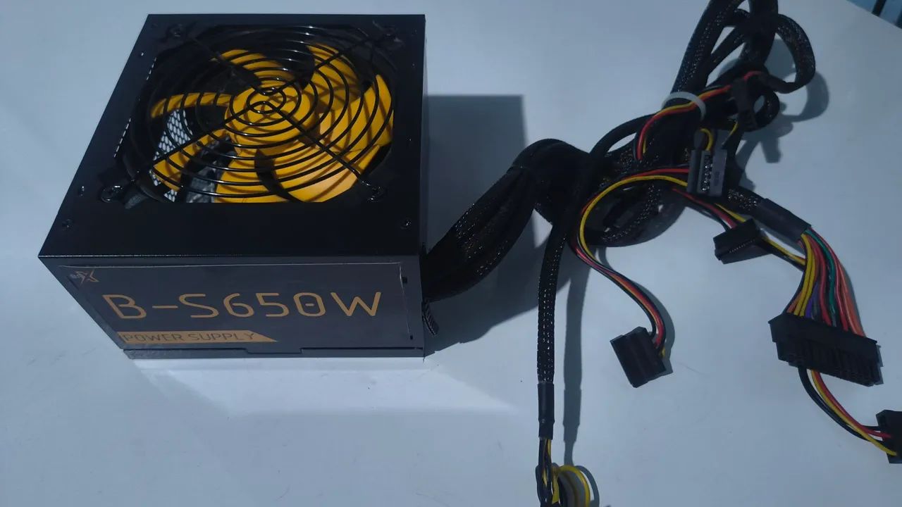 Fonte 650w e gabinete  - Foto 2