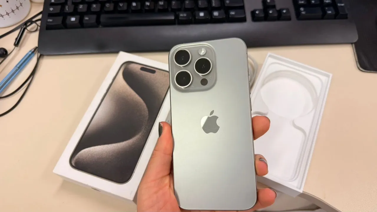 iPhone 15 Pro 256GB 86% | Todo original - Celulares e Smartphones