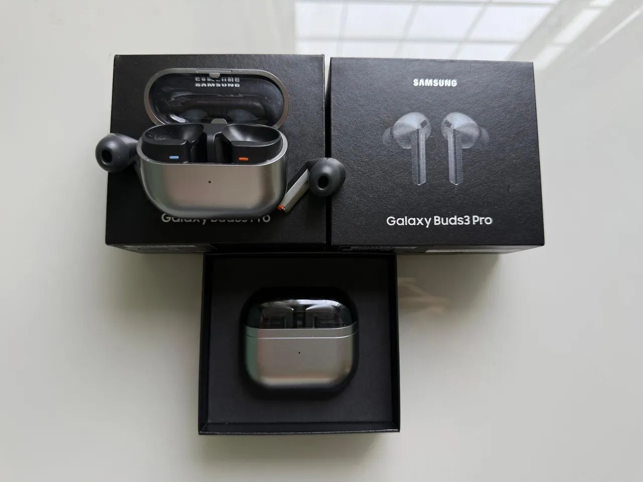 Galaxy Buds 3 Pro completo e sem detalhes - Fones de Ouvido